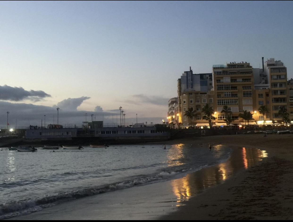Las Canteras Beach Las Palmas de Gran Canaria Exterior photo